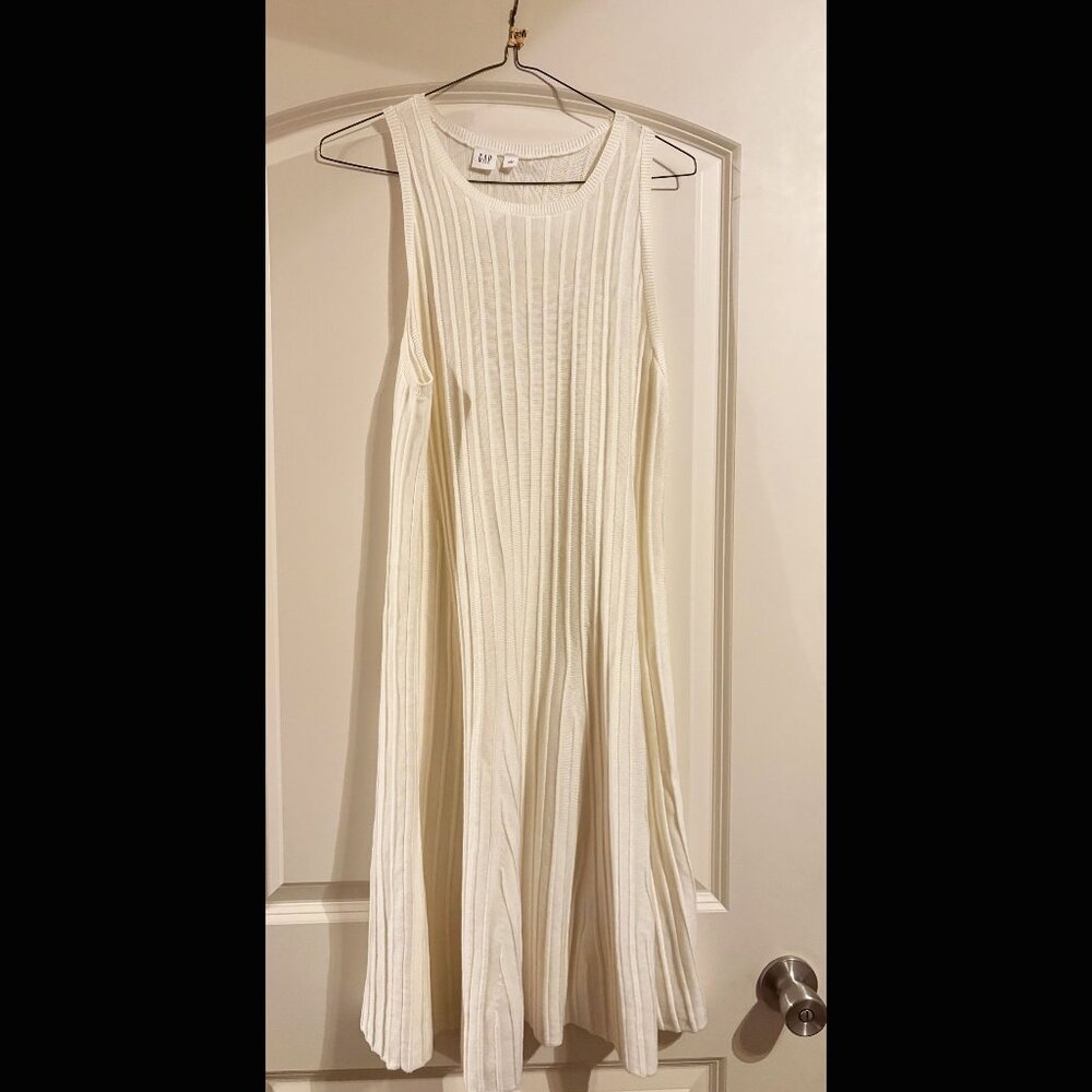 NWT Gap Cream Swing Dress